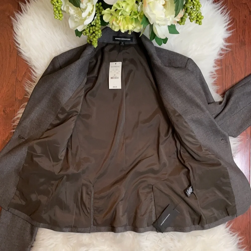 Express Design Studio Blazer - Picture 3 of 12
